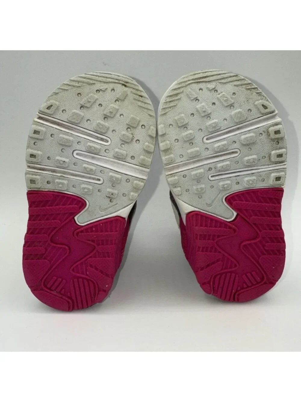 Nike Shoes Girls 4C Air MAX Excee Toddler Gray Pink White